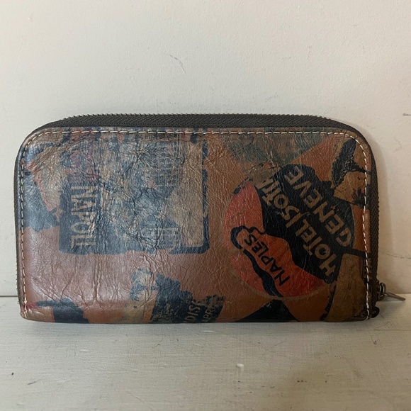 Patricia Nash Handbags - Patricia Nash Vintage Hotel Passport Print Leather Zipper Wallet